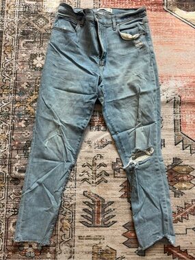 Abercrombie High-Rise Ankle Jeans